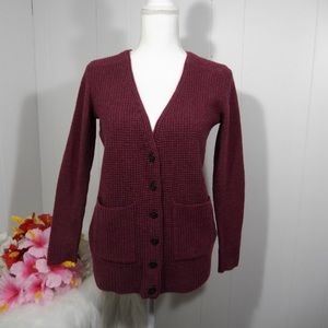 Ladies burgundy long sleeve sweater